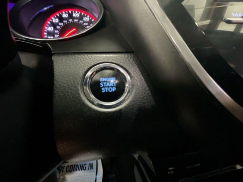 Used 2019 Toyota Camry XSE image 16