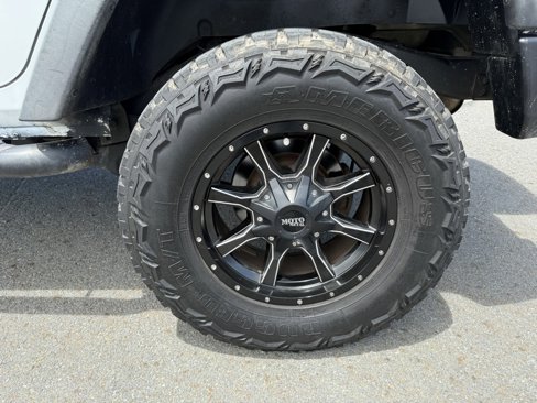 Used 2008 Jeep Wrangler X image 12