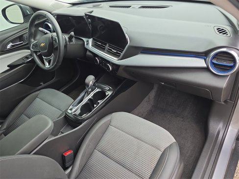 Certified 2024 Chevrolet Trax LT w/ Driver Confidence Package image 30