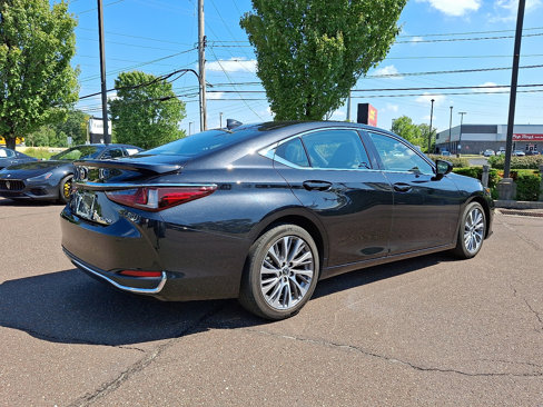Used 2021 Lexus ES 250 w/ Premium Package image 6