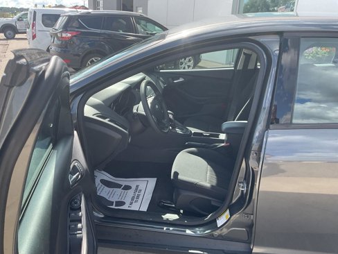 Used 2018 Ford Focus SE image 10