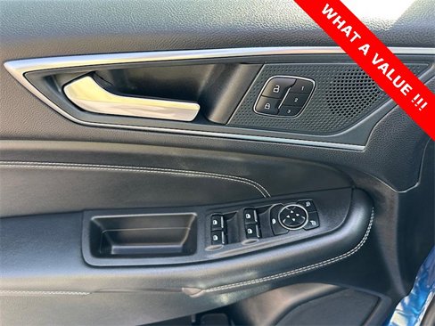 Used 2024 Ford Edge Titanium image 14