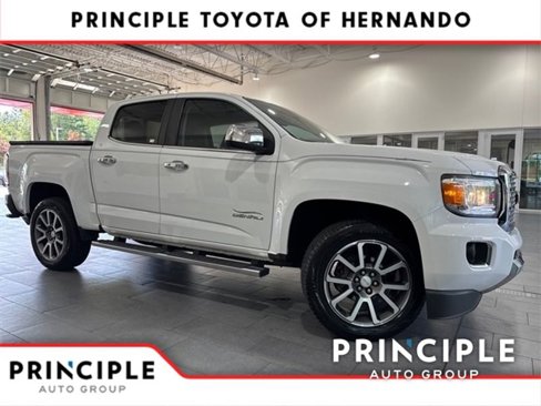 Used 2020 GMC Canyon Denali image 3