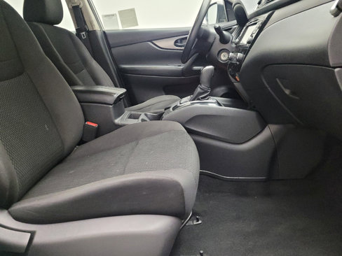 Used 2019 Nissan Rogue Sport S image 21