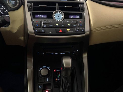 Used 2016 Lexus NX 200t FWD image 28