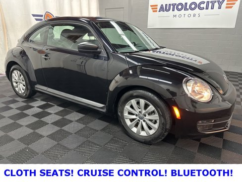 Used 2018 Volkswagen Beetle 2.0T S image 1