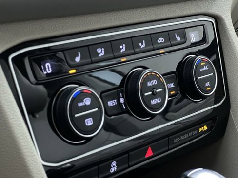 Used 2022 Volkswagen Atlas SE image 19