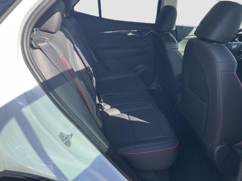 Used 2022 Buick Envision Essence w/ Technology Package I image 27