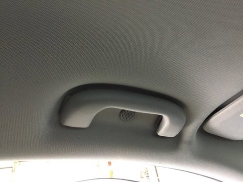 Used 2020 Chevrolet Equinox LT w/ Driver Convenience Package image 38