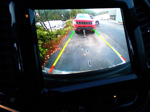Used 2019 Jeep Cherokee Overland w/ Technology Group image 35