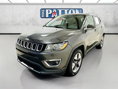 Used 2019 Jeep Compass Limited image 3