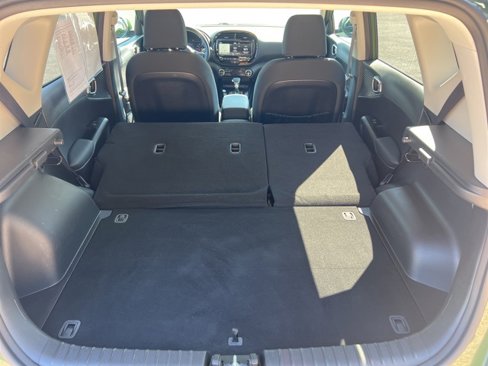 Used 2020 Kia Soul EX image 9