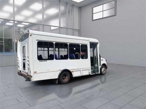 Used 2006 Ford E-450 and Econoline 450 image 8