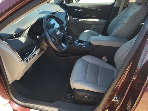 Used 2022 Cadillac XT4 Premium Luxury w/ Technology Package image 19