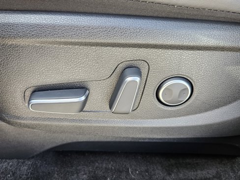 Used 2024 Hyundai Palisade SEL image 12