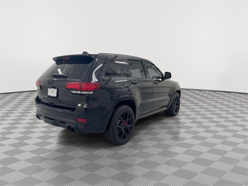 Used 2021 Jeep Grand Cherokee SRT image 10