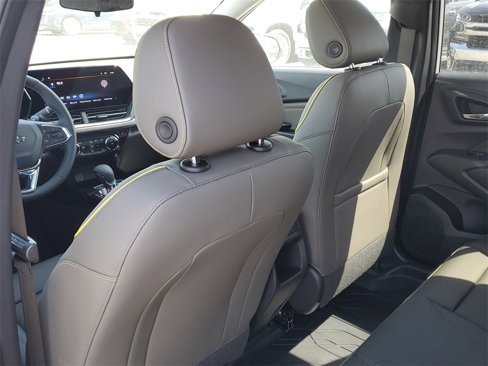 New 2025 Chevrolet Trax ACTIV w/ Driver Confidence Package image 29