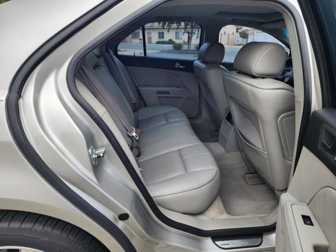 Used 2006 Cadillac STS w/ Preferred Equipment Group image 35