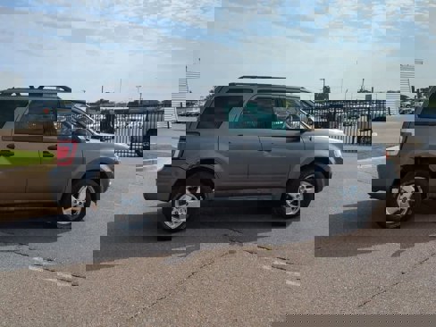 Used 2009 Ford Escape XLT image 7