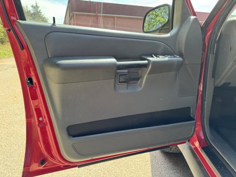 Used 2005 Ford Explorer Sport Trac XLT image 11