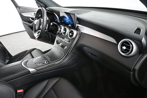 Certified 2022 Mercedes-Benz GLC 300 image 22