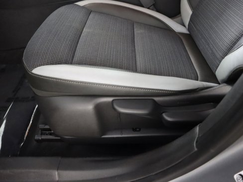 Used 2024 Buick Envista Preferred w/ Convenience II Package image 30
