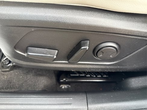 Used 2023 Hyundai Tucson Limited image 25