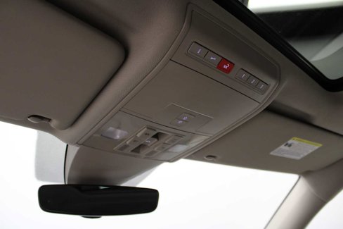 Used 2019 Volkswagen Atlas SEL R-Line image 25