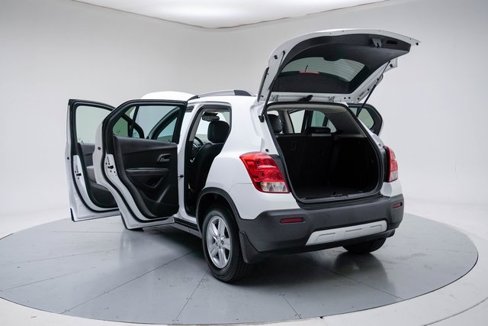 Used 2015 Chevrolet Trax LT w/ LT Plus Package image 19