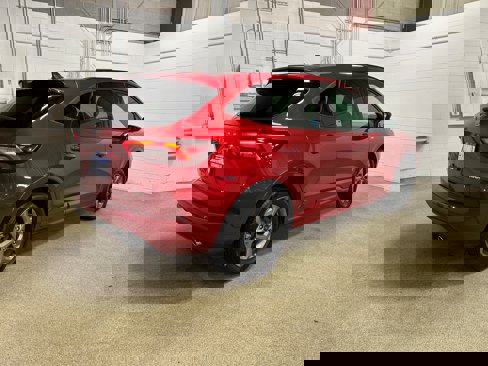 Certified 2024 Ford Escape ST-Line image 7