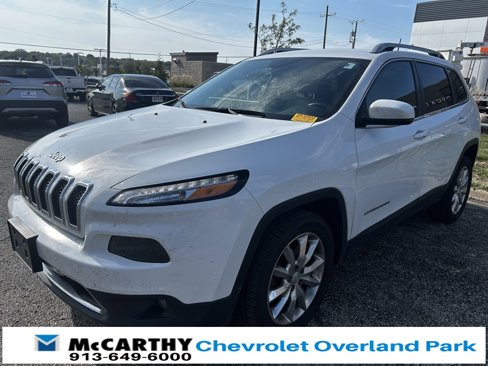 Used 2017 Jeep Cherokee Limited w/ Luxury Group image 6
