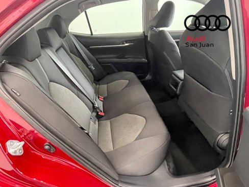 Used 2021 Toyota Camry LE w/ Carpet Mat Package (TMS) image 19