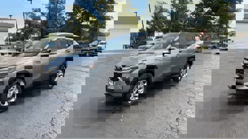 New 2025 Chevrolet Trax LS image 4