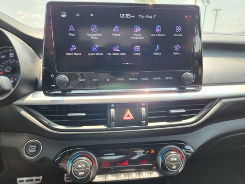 Used 2023 Kia Forte GT image 27