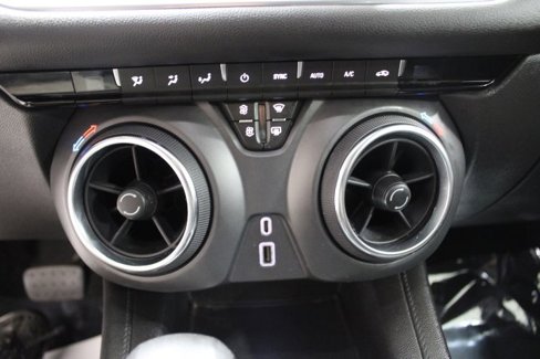 Used 2021 Chevrolet Blazer LT image 19