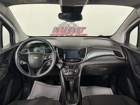 Used 2017 Chevrolet Trax LS image 11