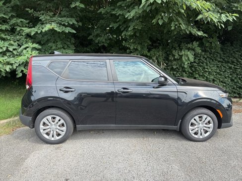 Certified 2020 Kia Soul LX image 2