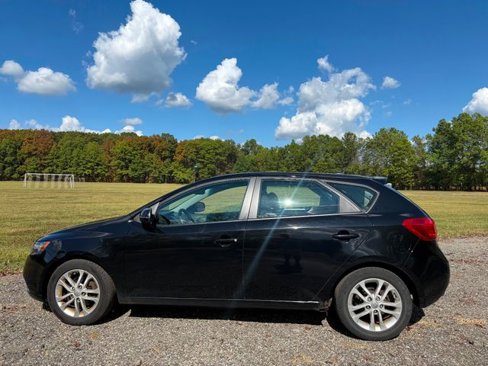 Used 2012 Kia Forte EX image 2