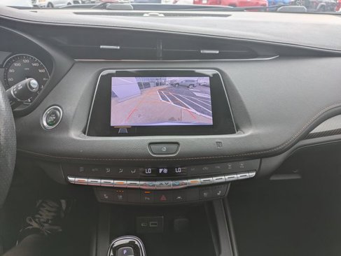 Used 2019 Cadillac XT4 Sport image 18