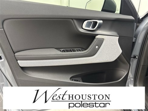Certified 2022 Polestar Polestar 2 w/ Plus Package image 12