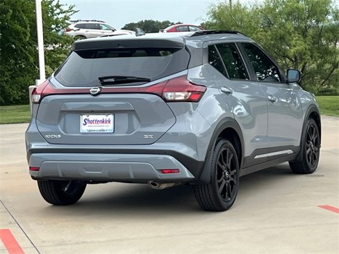 Used 2023 Nissan Kicks SR w/ SR Premium Package image 7