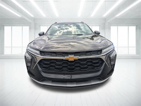 Used 2024 Chevrolet Trax LT image 8