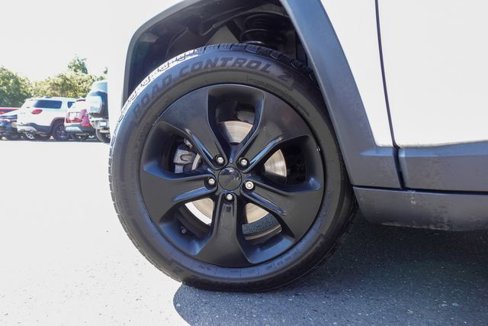Used 2019 Jeep Compass Altitude image 10