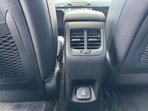 Used 2019 Kia Niro EX Premium w/ Sunroof Package image 34