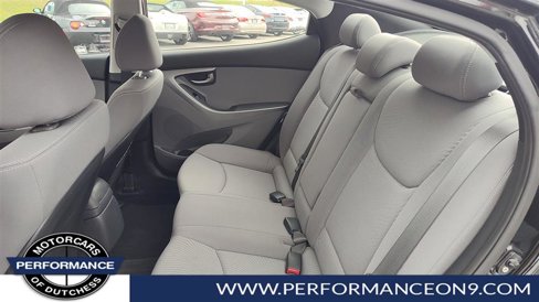 Used 2016 Hyundai Elantra SE image 13