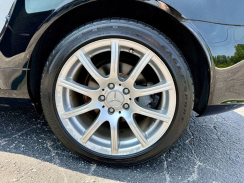 Used 2005 Mercedes-Benz SLK 350 image 25