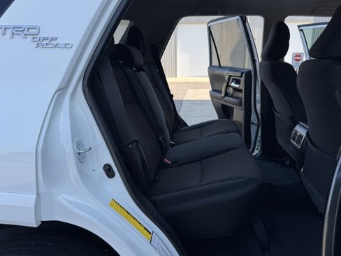 Used 2022 Toyota 4Runner TRD Off-Road image 39