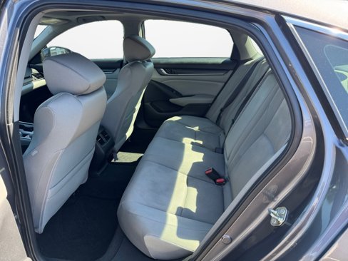 Used 2020 Honda Accord EX image 15