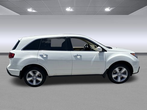 Used 2013 Acura MDX w/ Technology & Entertainment image 2