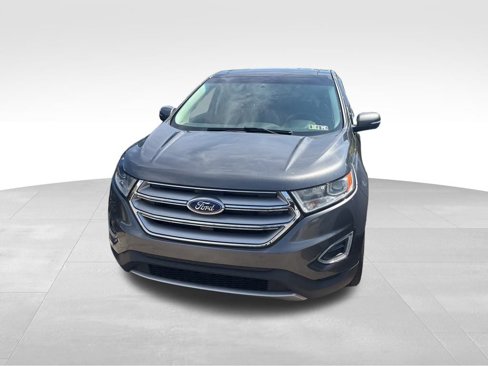 Used 2018 Ford Edge Titanium w/ Equipment Group 301A image 4